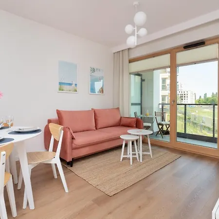 Elegant Pastel Letnicka With Gym & Parking By Renters Gdańsk
