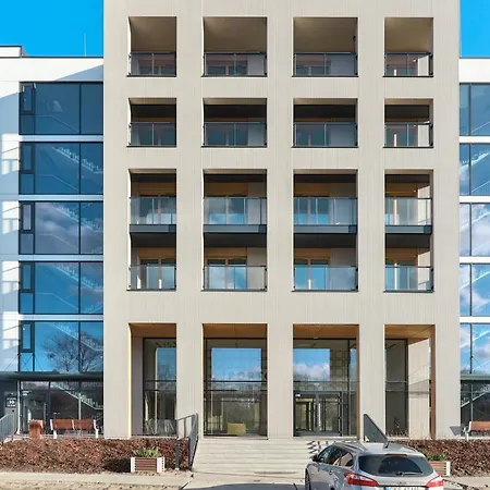 Elegant Pastel Letnicka With Gym & Parking By Renters Gdańsk